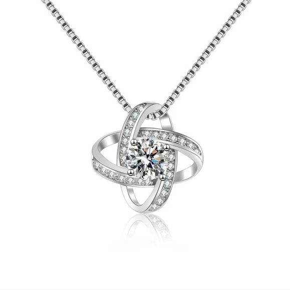 Lucky Clover Moissanite Necklace - Picture 1 of 5
